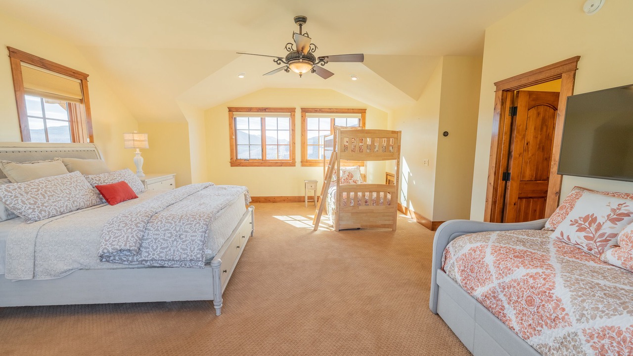 Photo of Bedroom in Mount Crested Butte