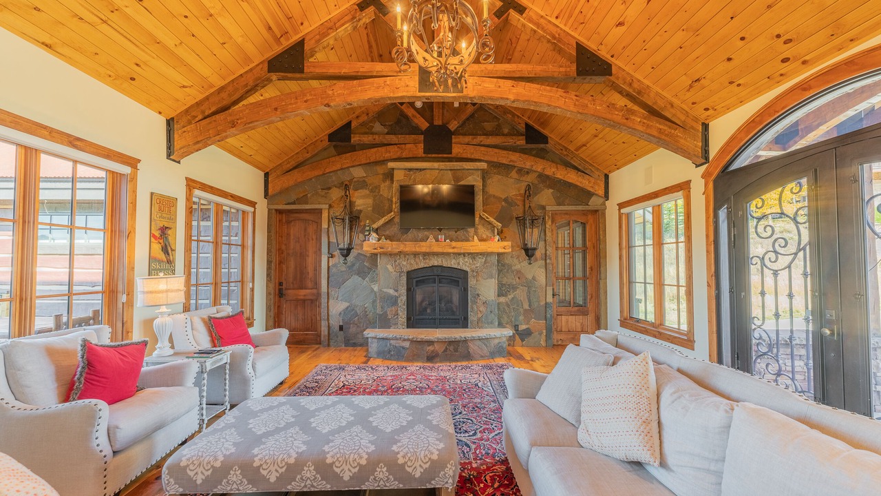 Photo of Livingroom in Mount Crested Butte