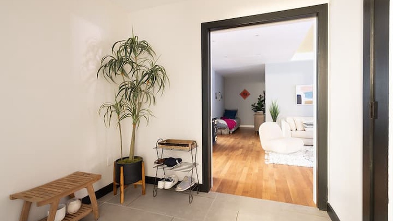 Photo of Others in Murray Hill