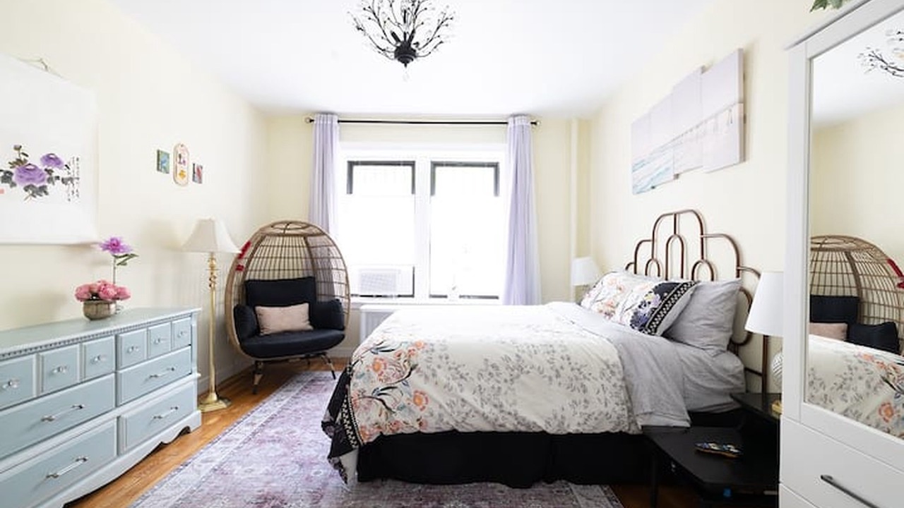 Photo of Others in Murray Hill