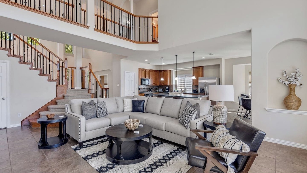 Photo of Livingroom in Keller