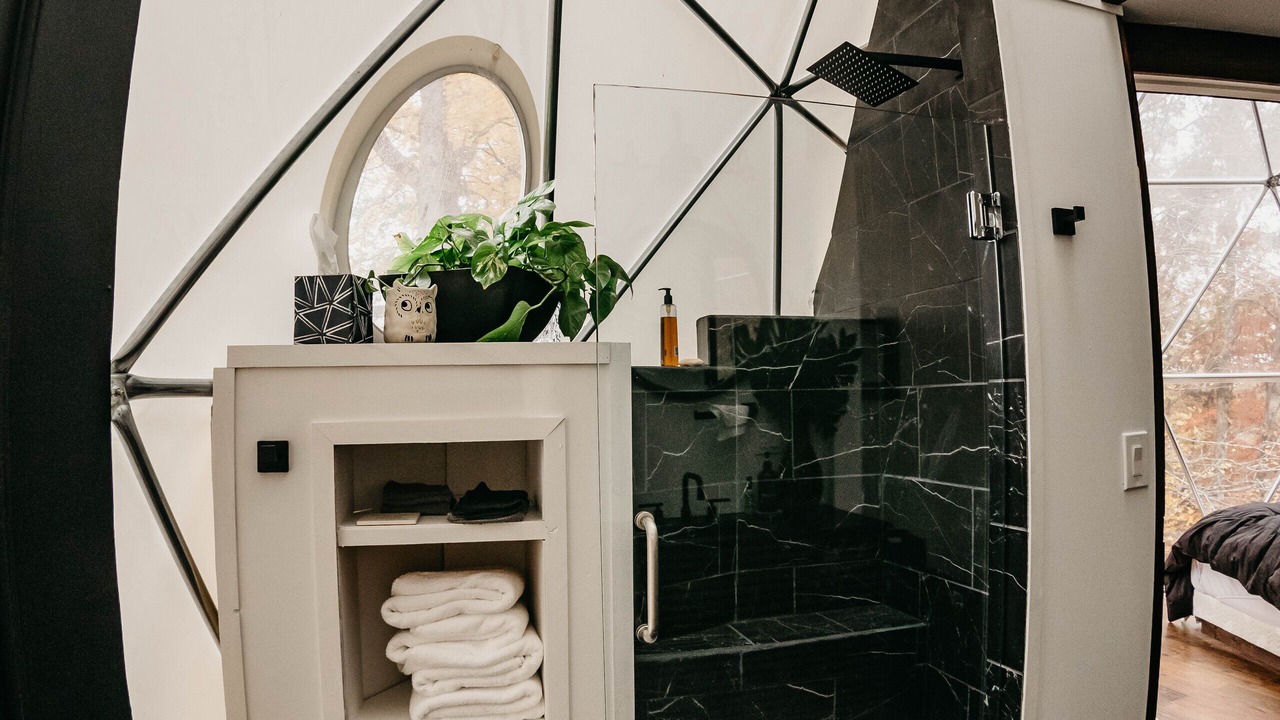 Photo of Bathroom in Smithville