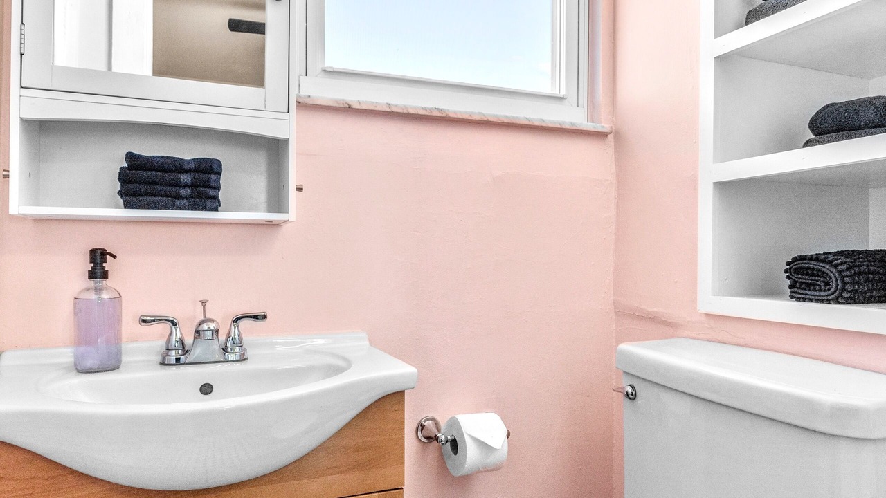 Photo of Bathroom in The Hill
