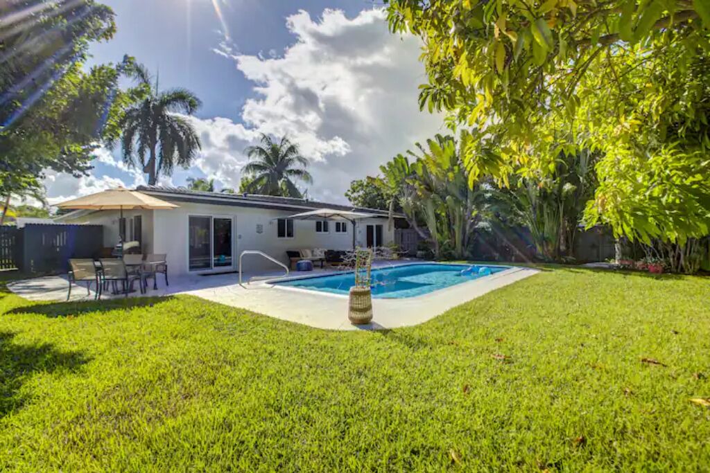 Photo of Outdoor in Oakland Park