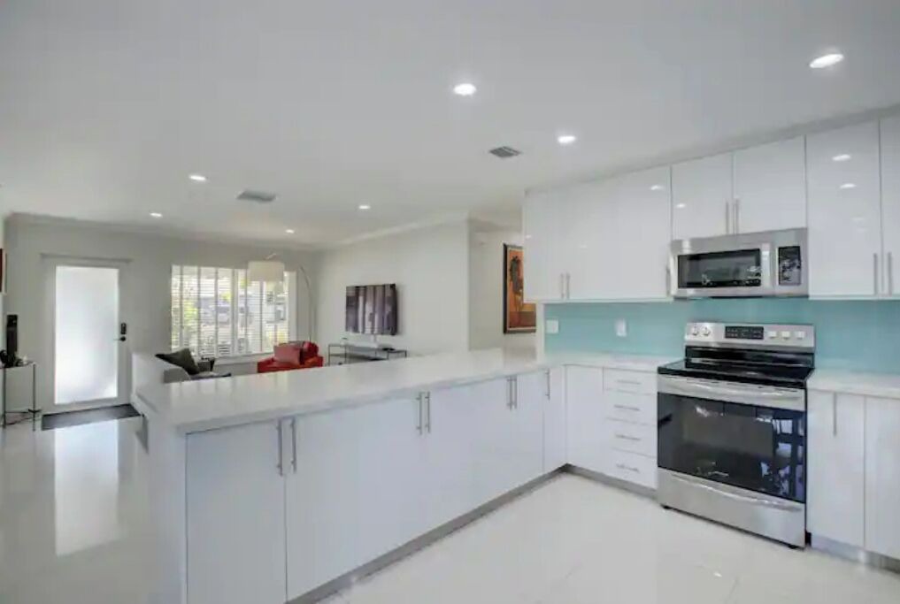 Photo of Kitchen in Oakland Park