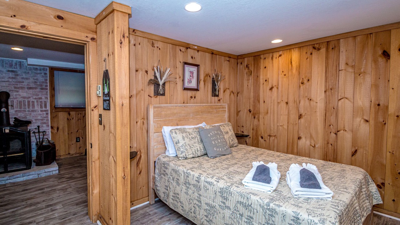 Photo of Bedroom in Birch Hill