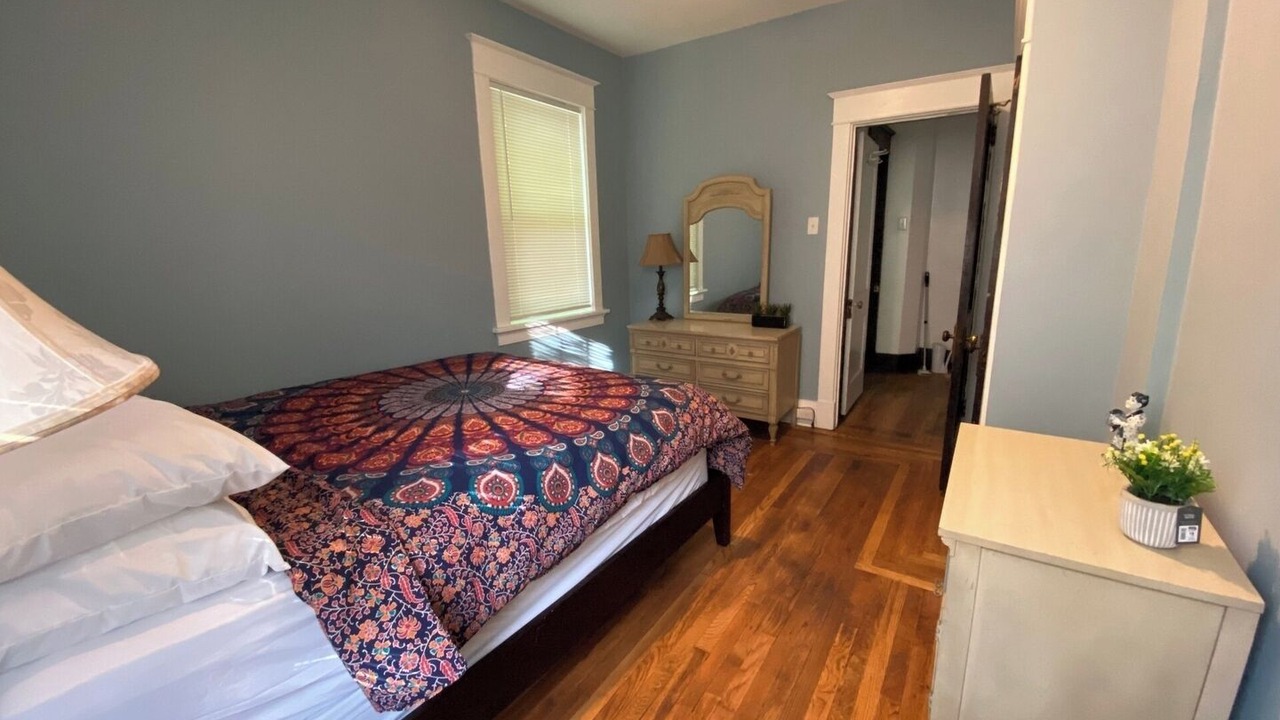 Photo of Bedroom in Point Breeze North