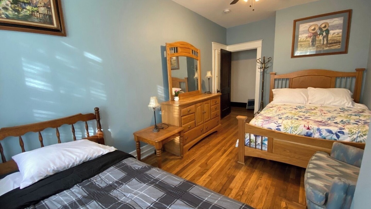 Photo of Bedroom in Point Breeze North