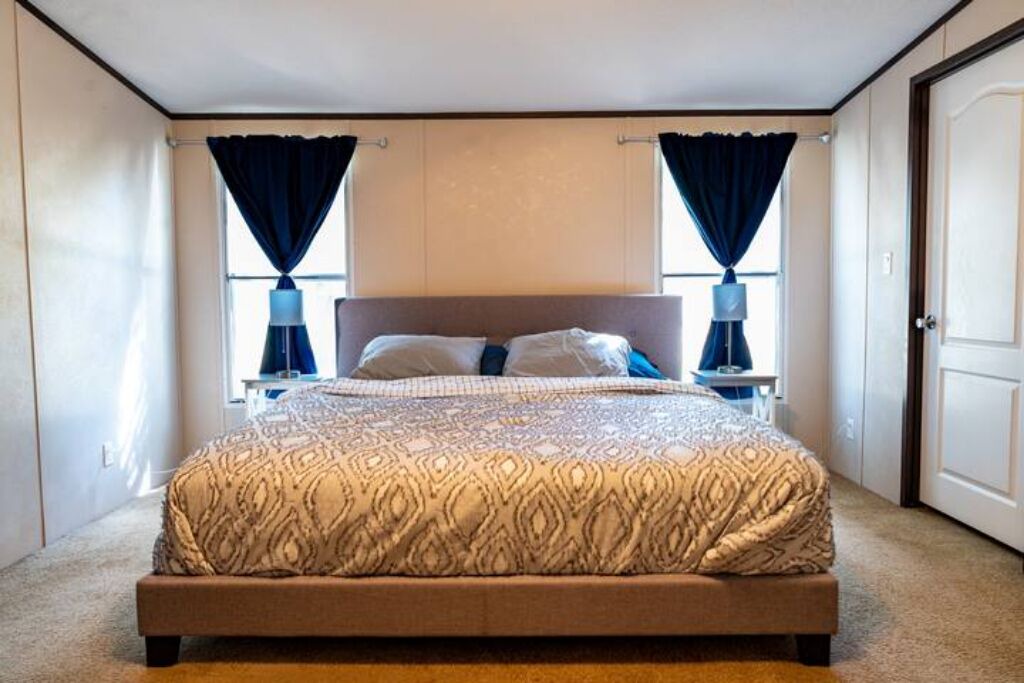 Photo of Bedroom in Elgin