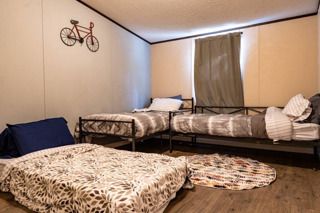 Photo of Bedroom in Elgin