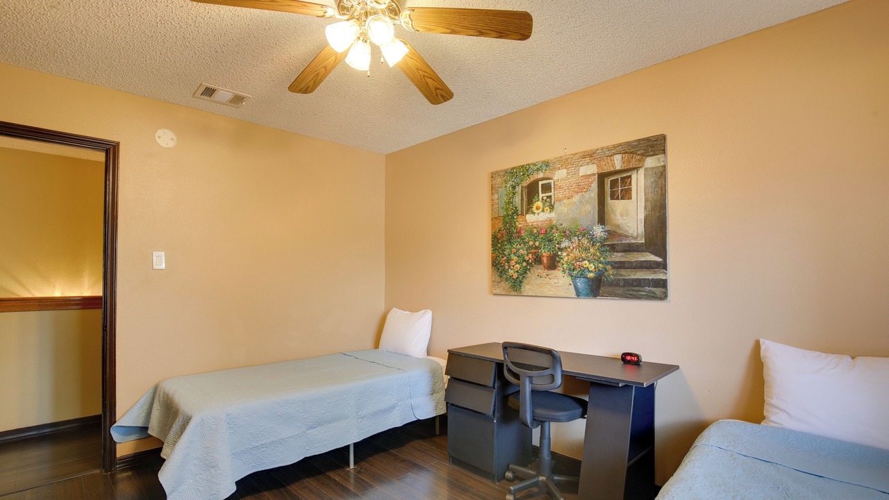 Photo of Bedroom in North San Antonio - SAT