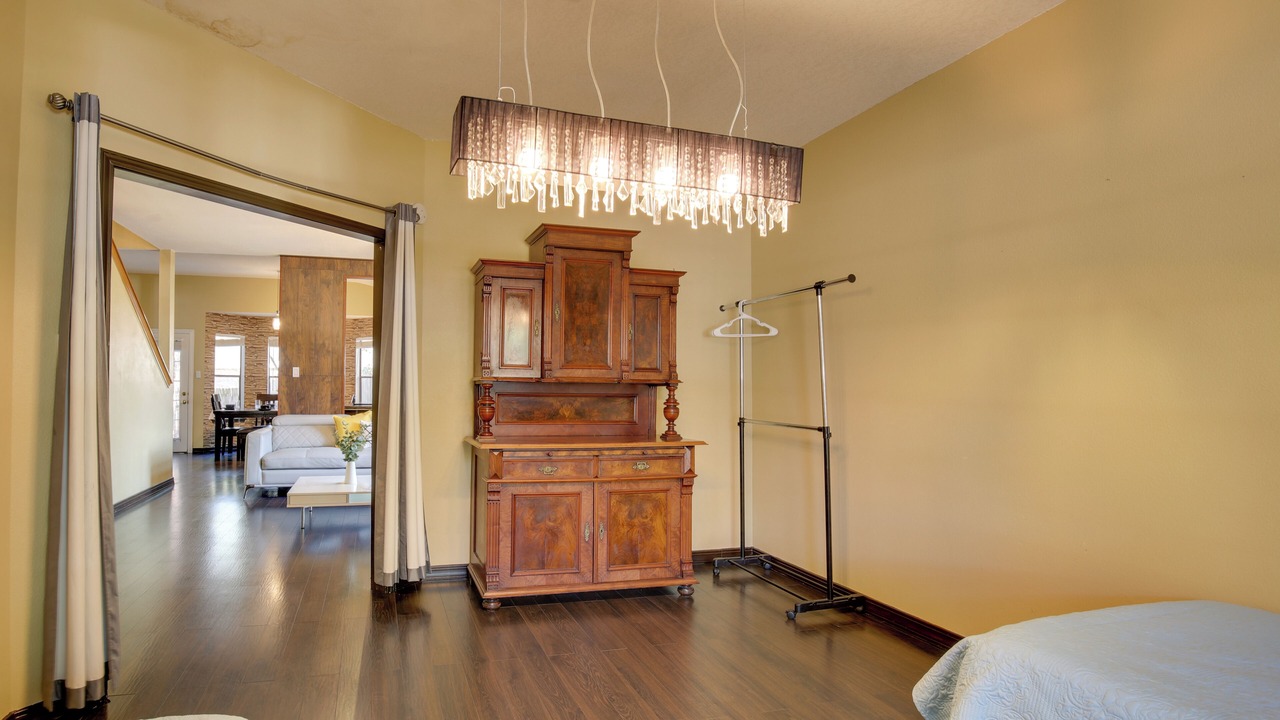 Photo of Bedroom in North San Antonio - SAT