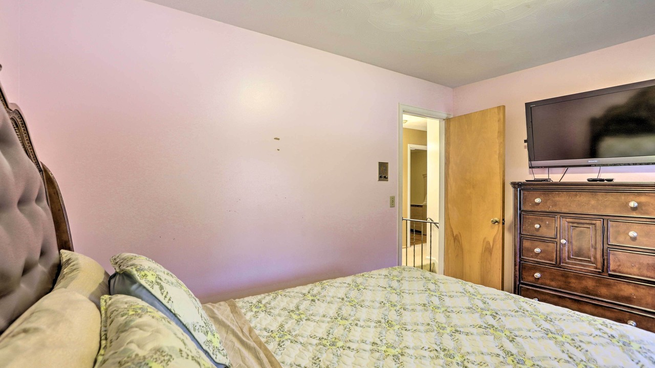 Photo of Bedroom in Toledo