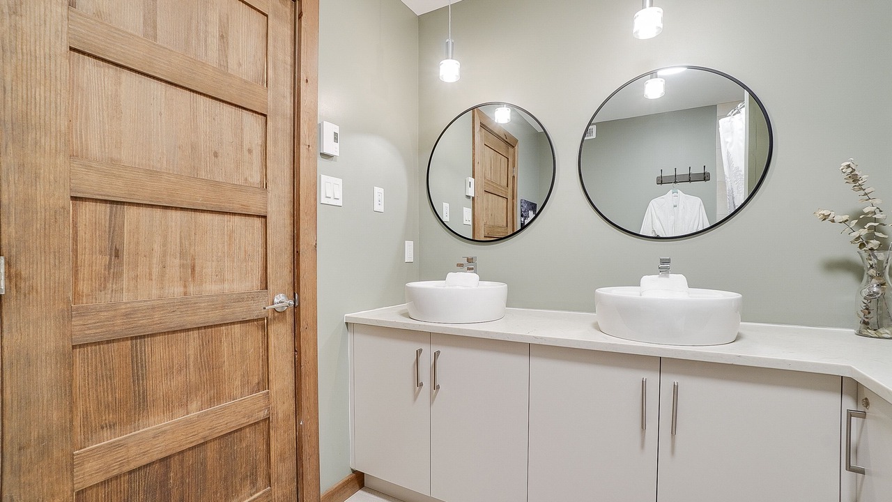 Photo of Bathroom in Saint-Faustin-Lac-Carre