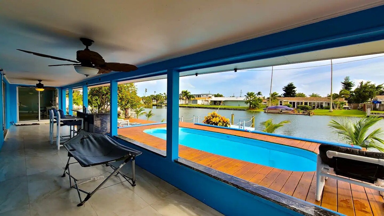 Photo of Patio Balcony in Forest Isles