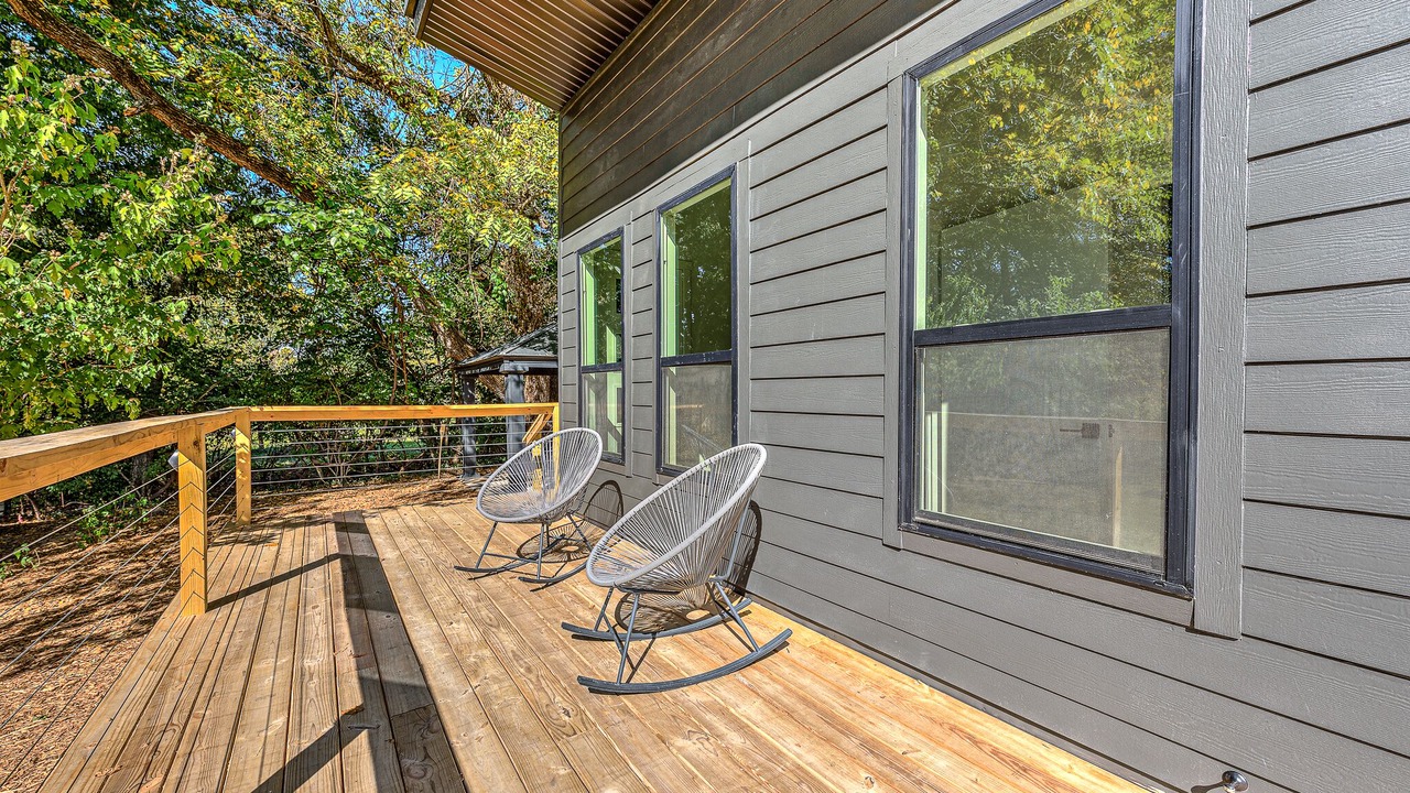 Photo of Patio Balcony in Johnson
