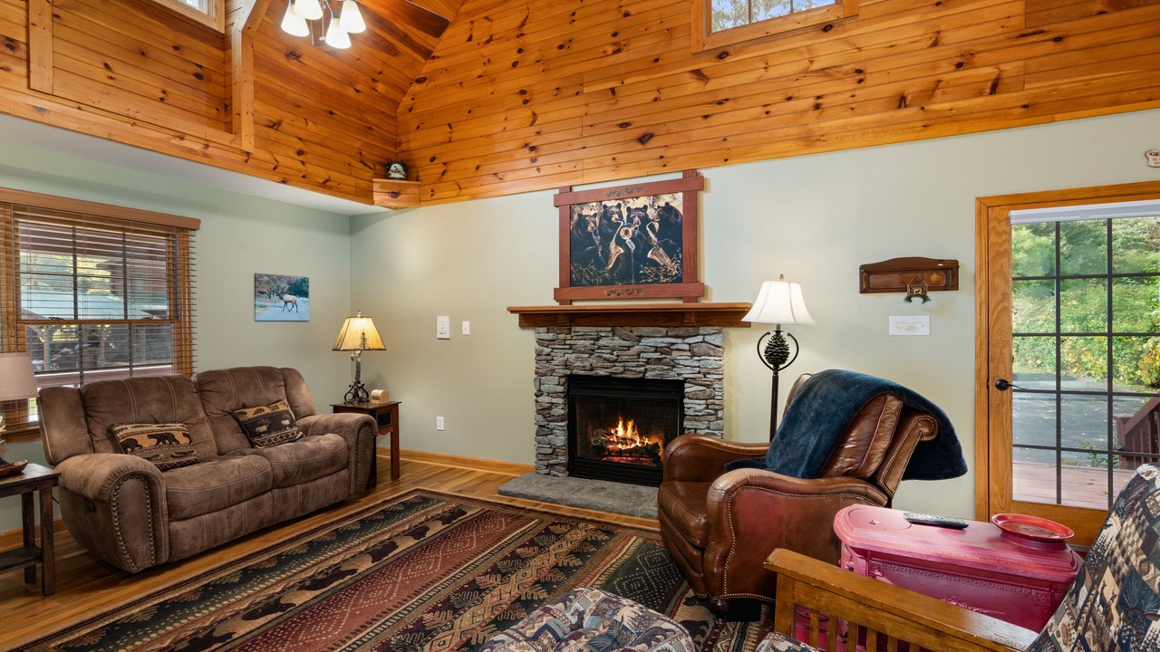 Photo of Livingroom in Maggie Valley