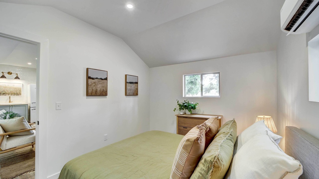 Photo of Bedroom in Tulsa