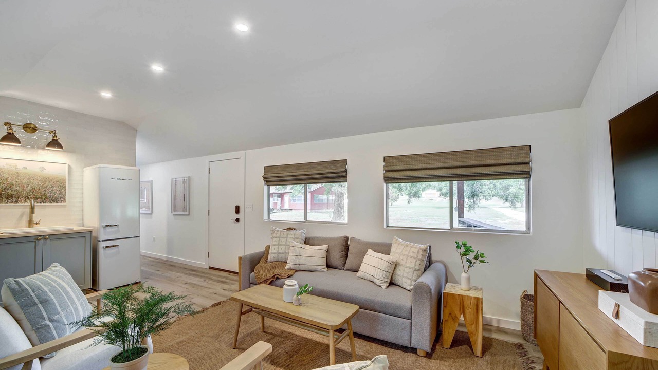 Photo of Livingroom in Tulsa