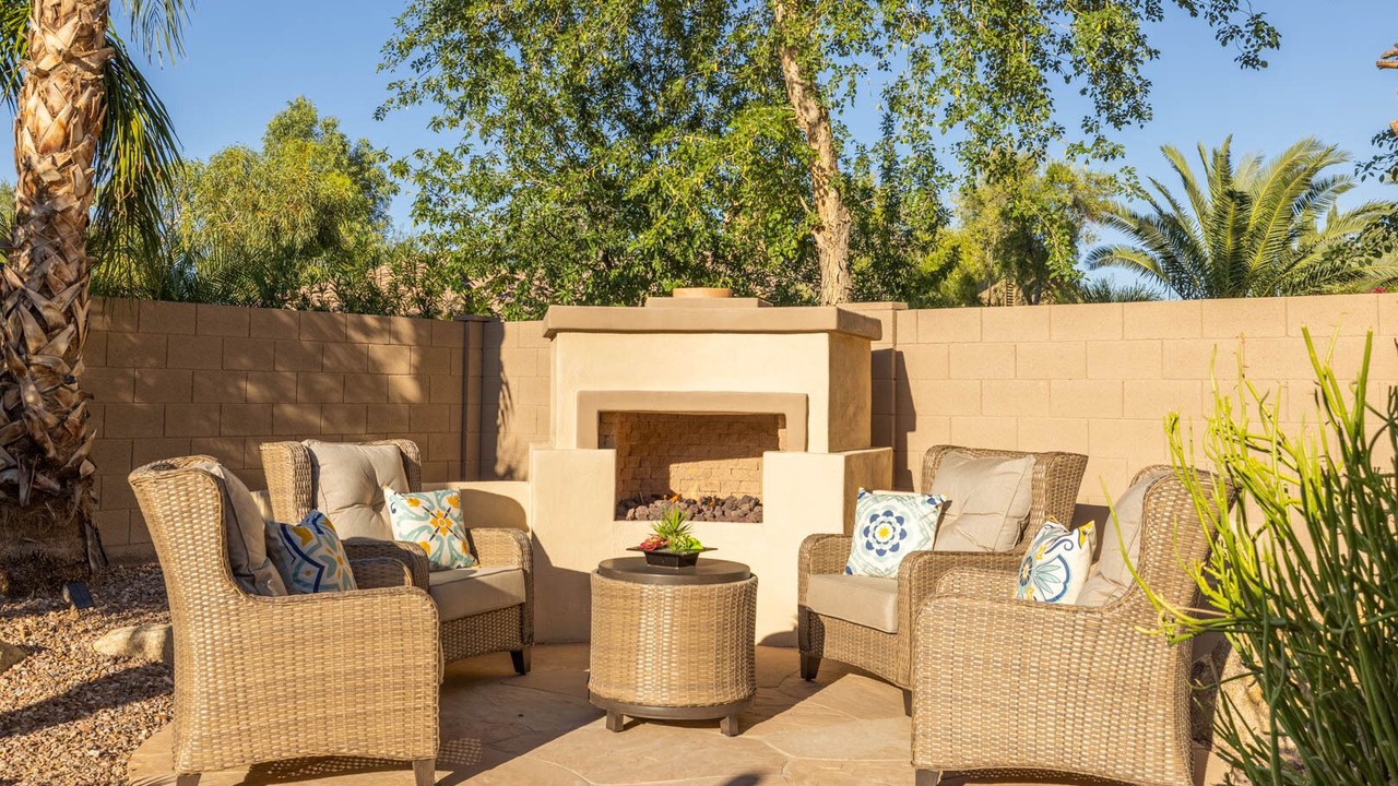 Photo of Livingroom in Power Ranch
