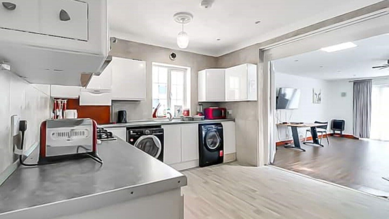 Photo of Kitchen in Luton