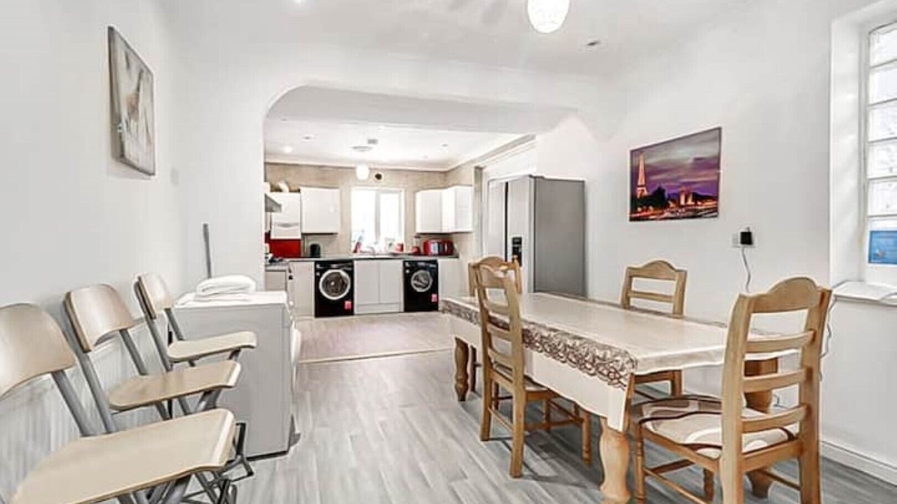 Photo of Others in Luton