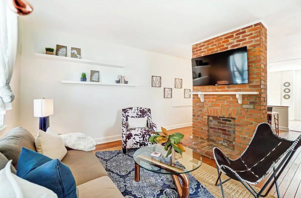 Photo of Livingroom in Hyde Park