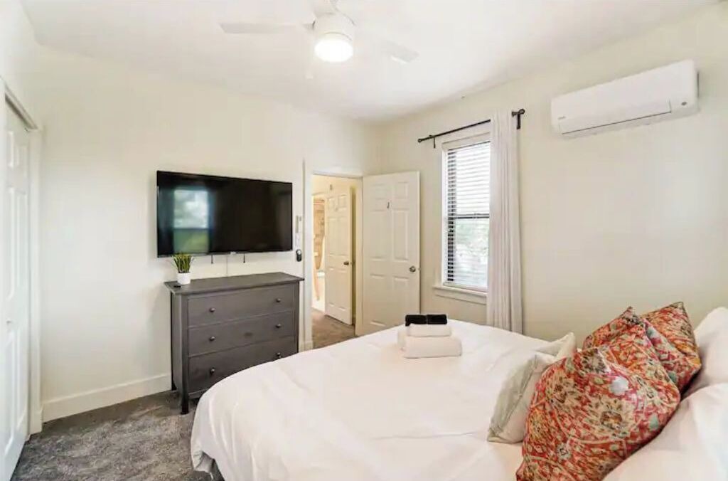 Photo of Bedroom in Hyde Park