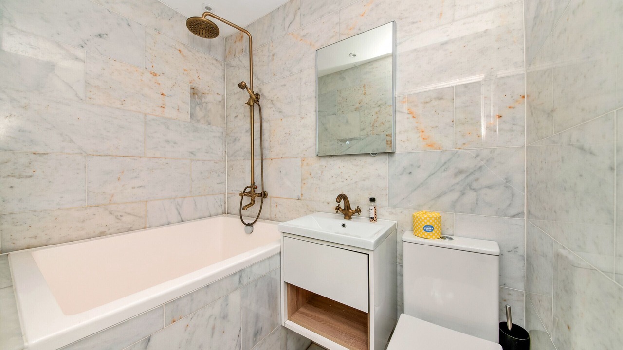 Photo of Bathroom in Cragg Vale