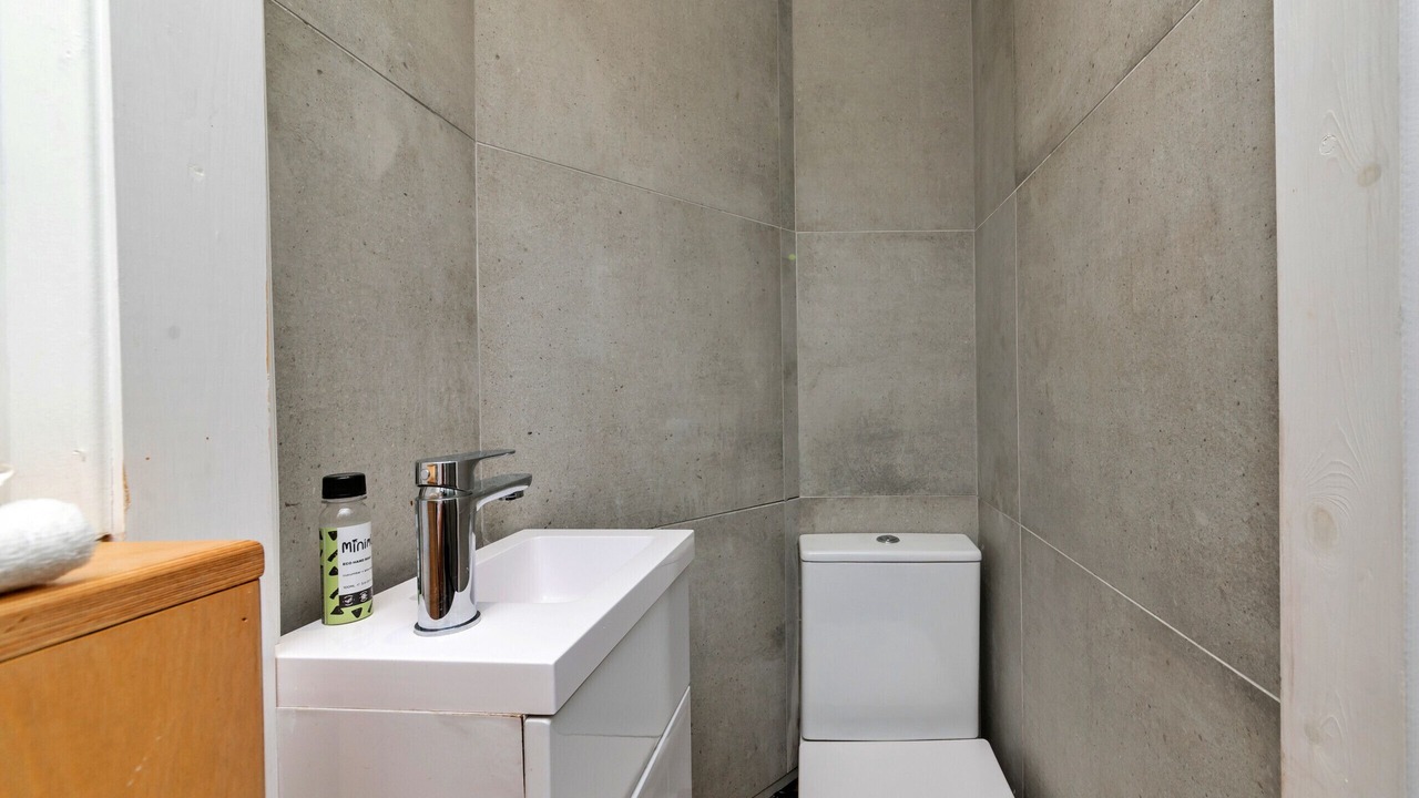 Photo of Bathroom in Cragg Vale