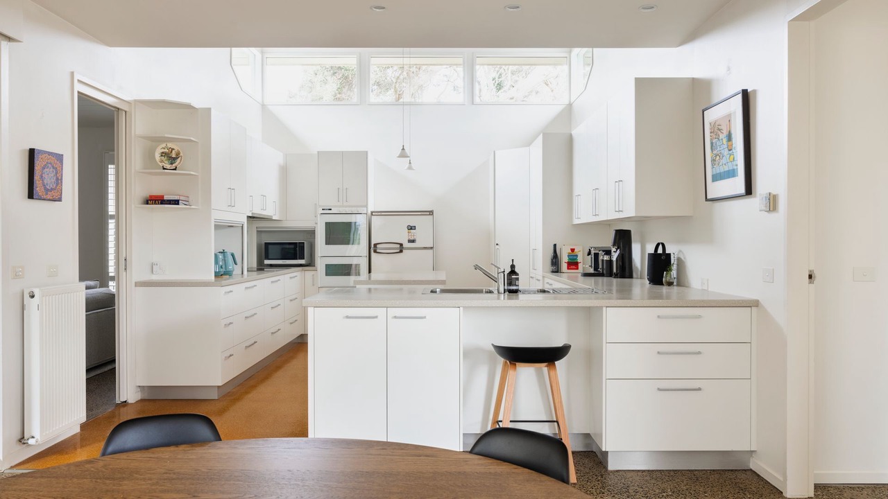 Photo of Kitchen in Point Lonsdale