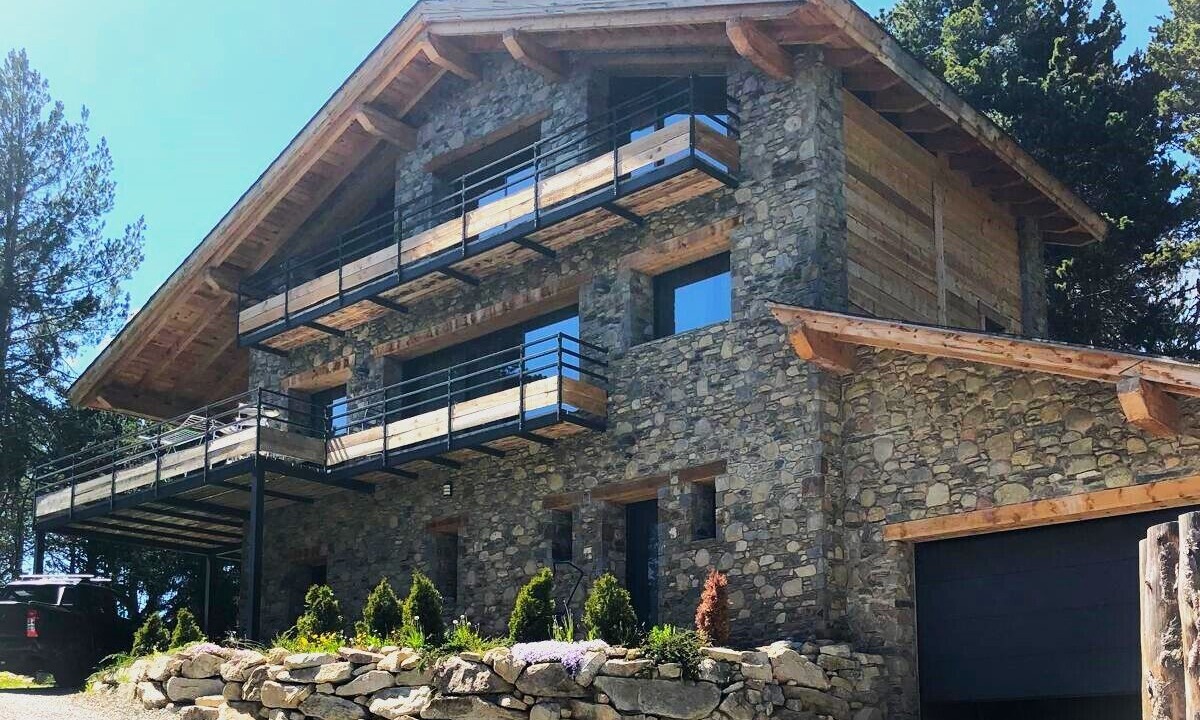 Photo of Outdoor in Superbolquere