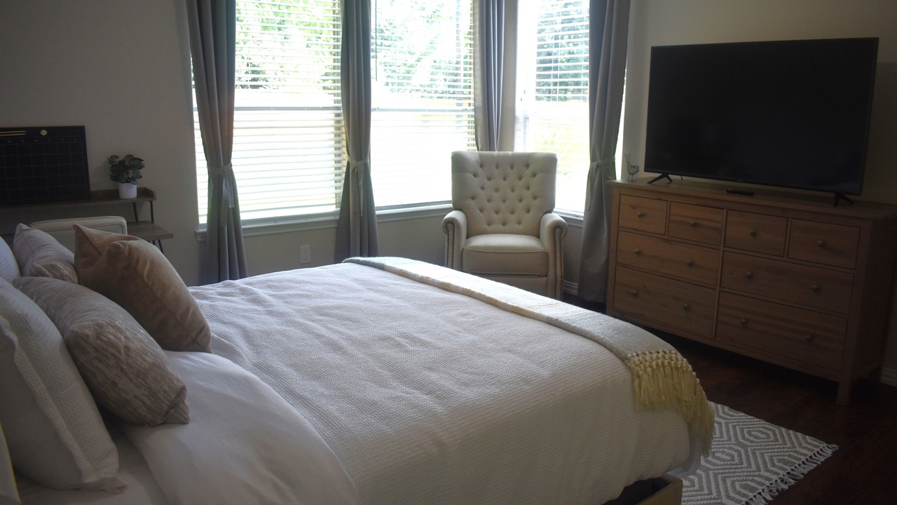 Photo of Bedroom in Addicks