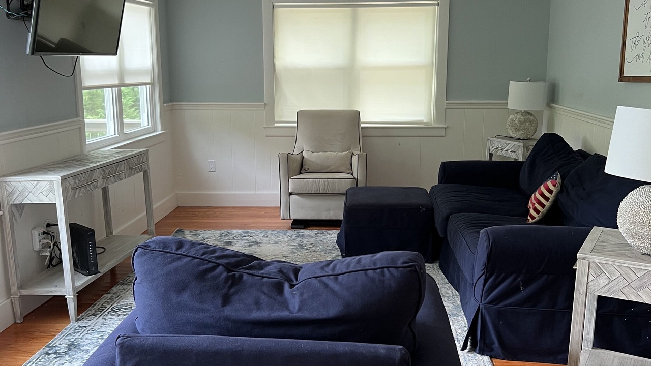 Photo of Livingroom in East Falmouth