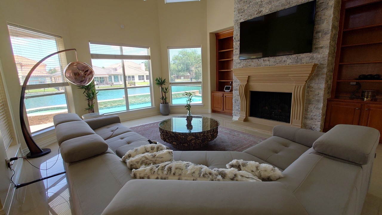 Photo of Livingroom in George Bush Park/Eldridge