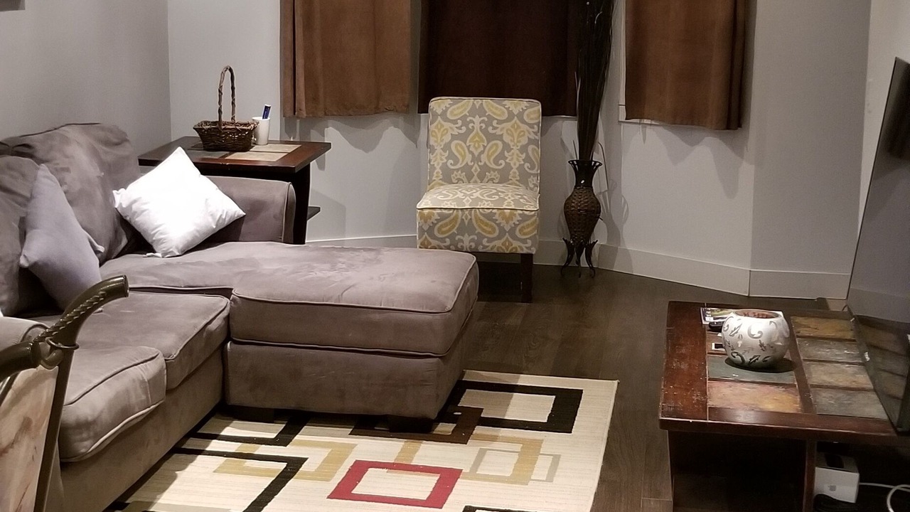 Photo of Livingroom in East Kildonan