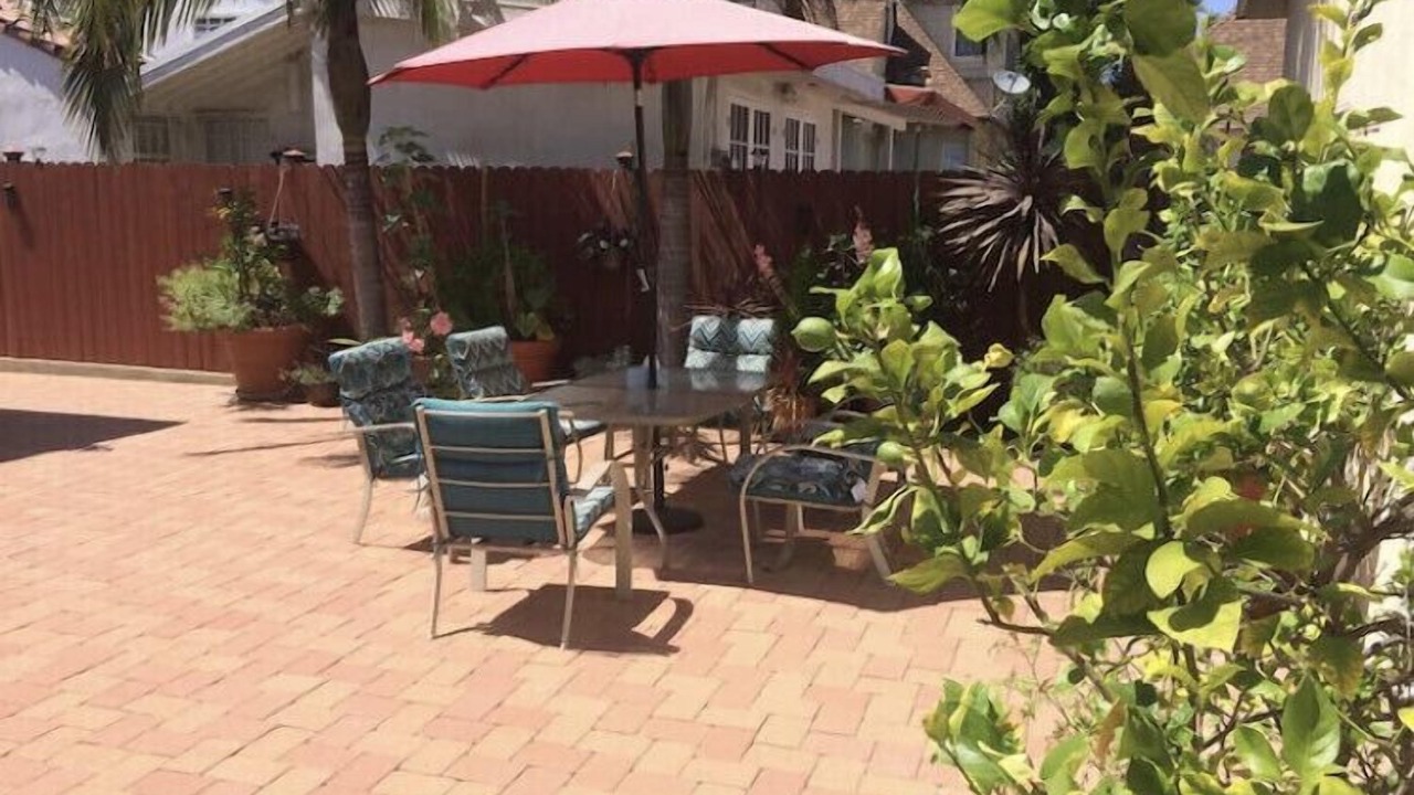 Photo of Outdoor in Greater Wilshire - Hancock Park