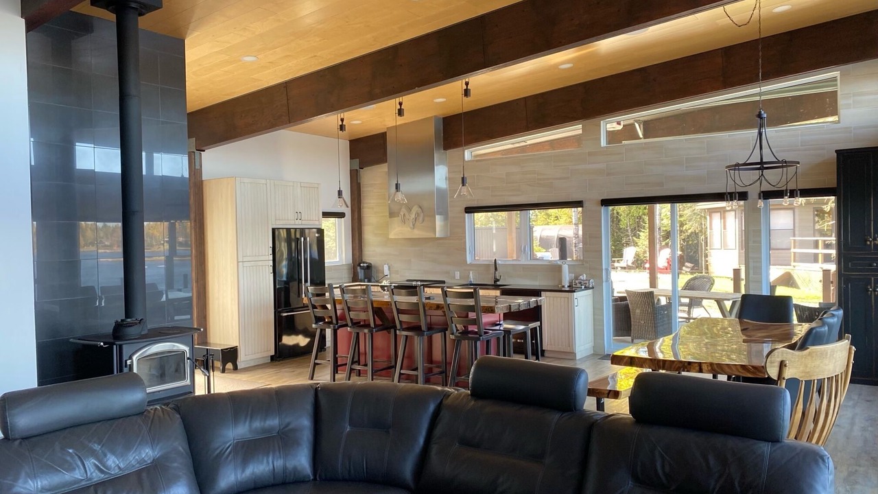 Photo of Livingroom in Hearst