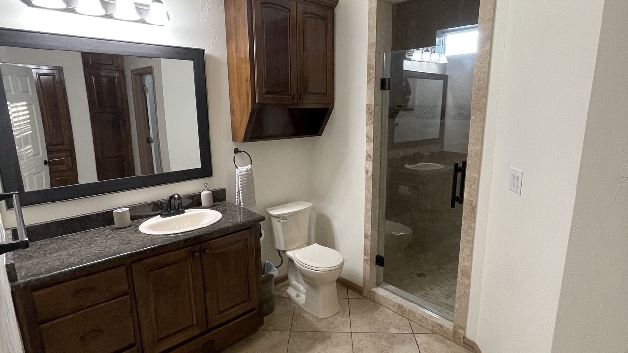 Photo of Bathroom in Harlandale