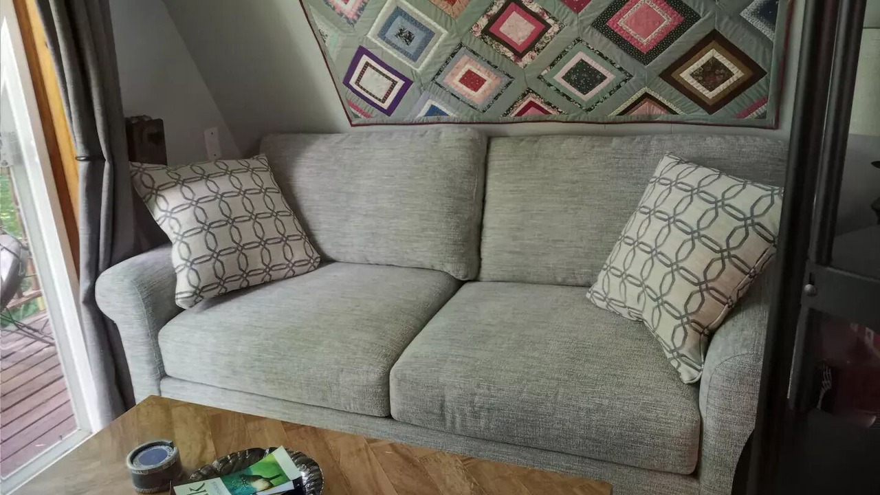 Photo of Livingroom in Forest Hills