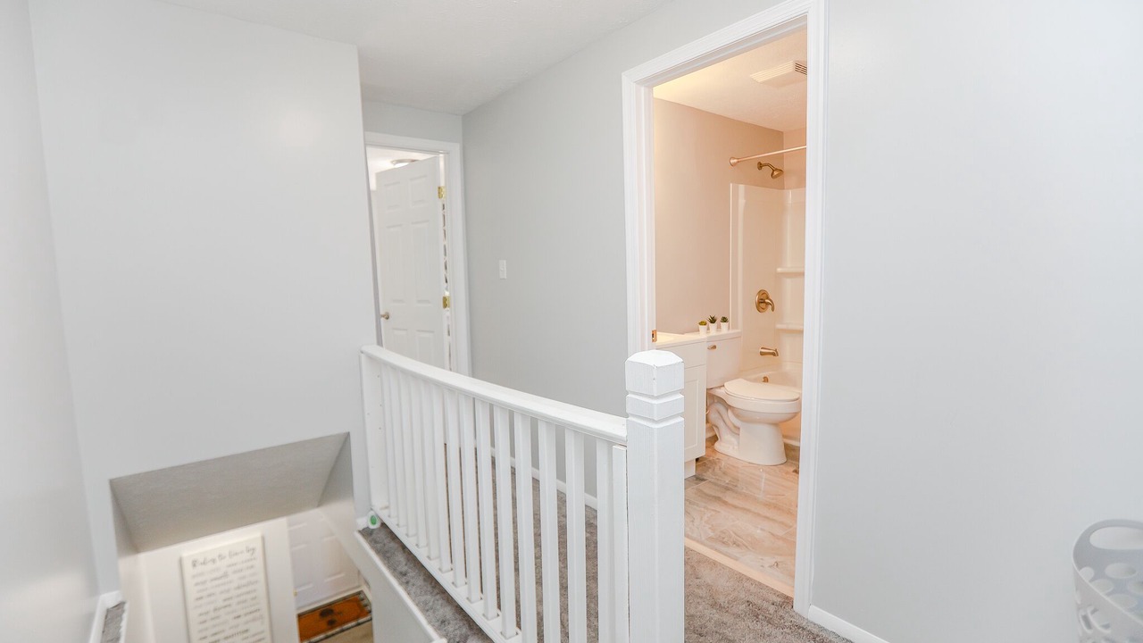 Photo of Bathroom in Coliseum Central