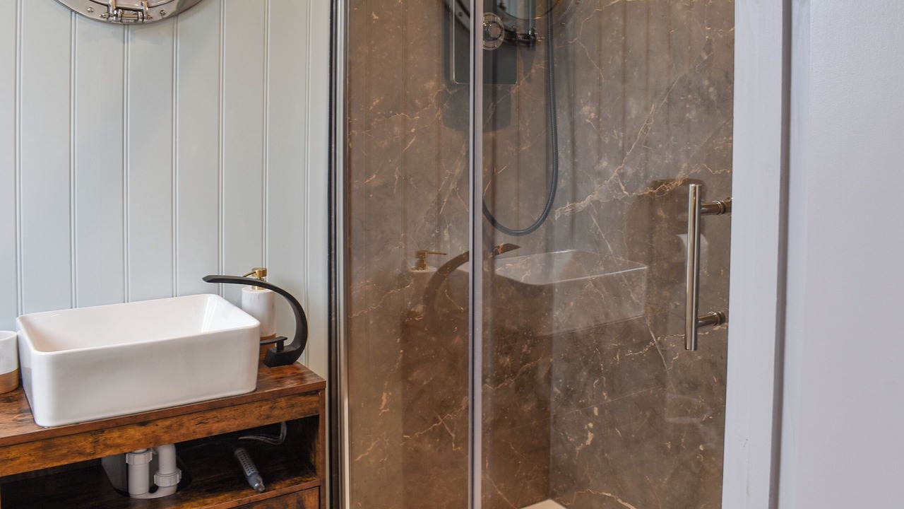 Photo of Bedroom in Pagham