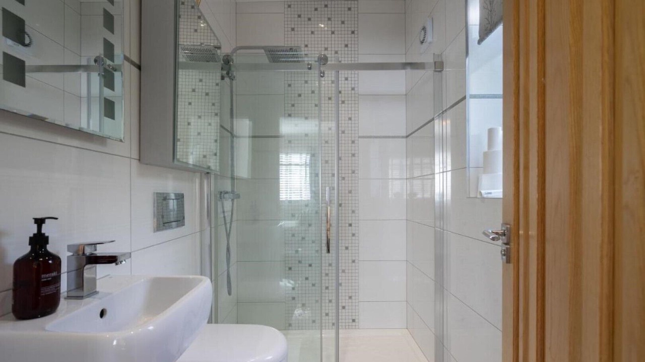 Photo of Bathroom in Bonnybridge