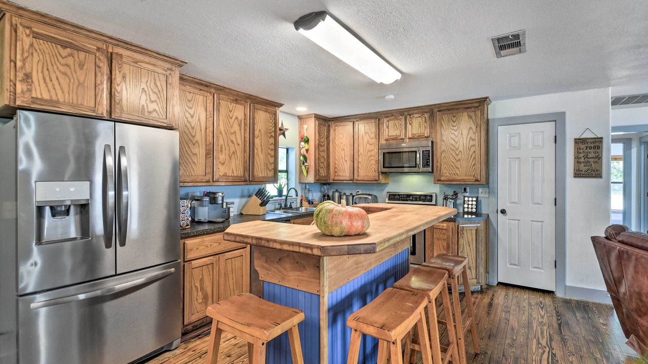 Photo of Kitchen in Glen Rose