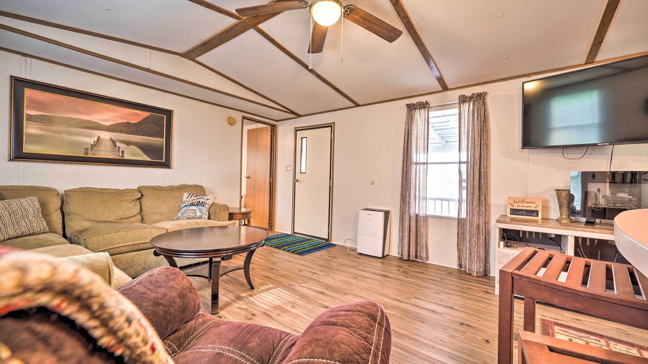 Photo of Livingroom in Bean Station