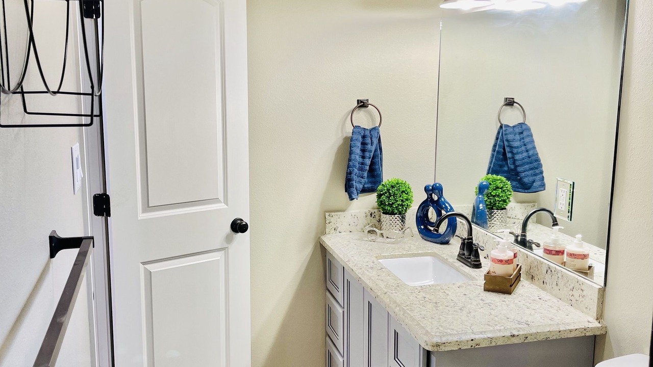Photo of Bathroom in Eagle Pass