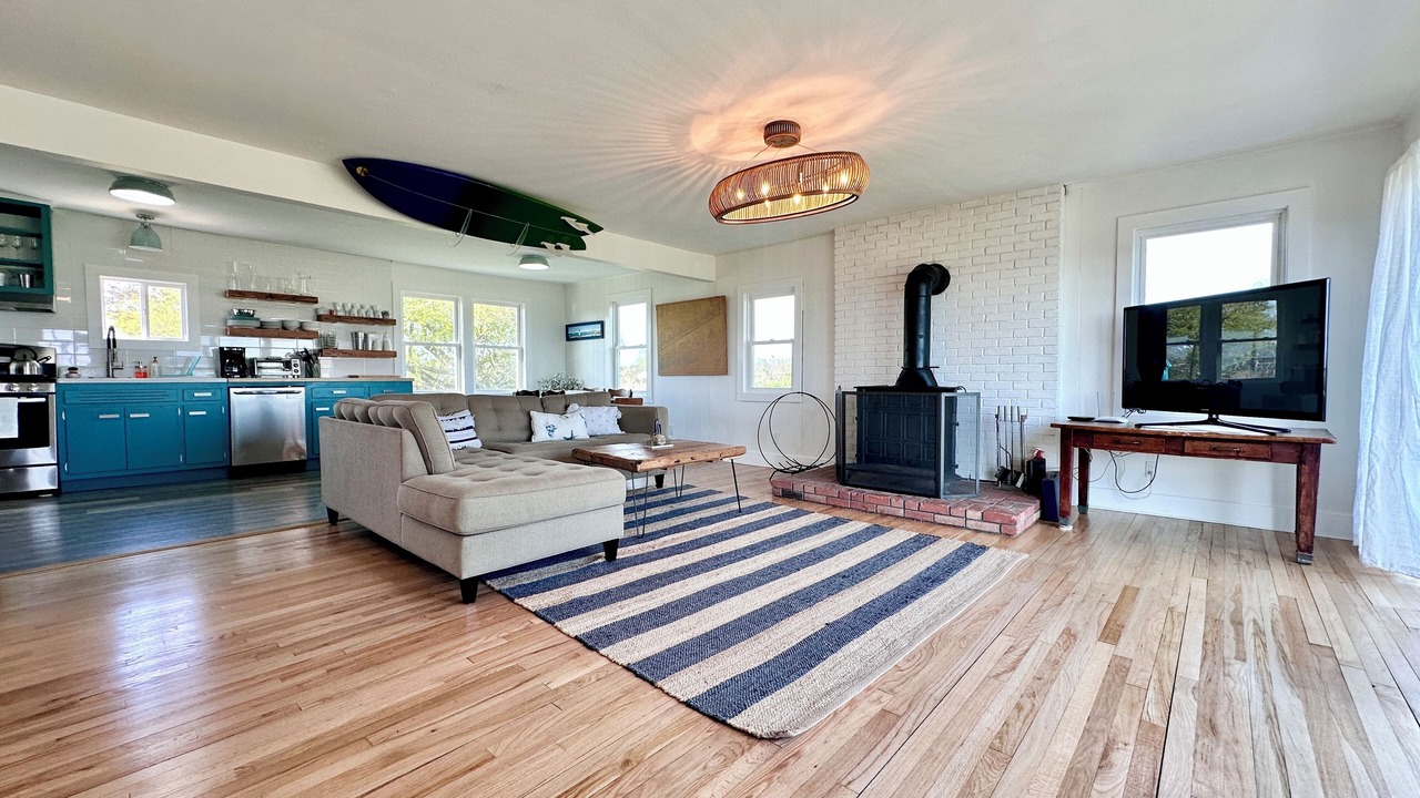 Photo of Livingroom in Mastic Beach