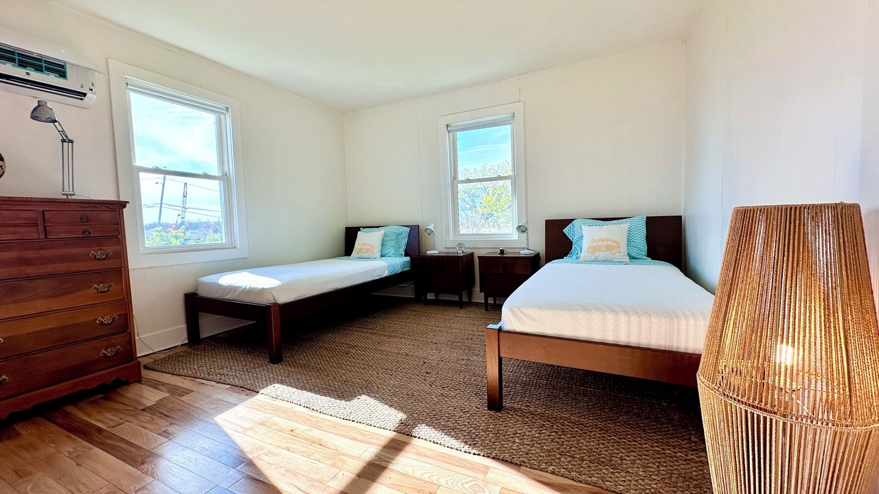 Photo of Bedroom in Mastic Beach