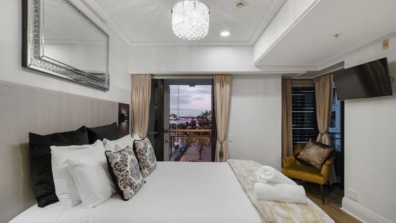Photo of Bedroom in Auckland Central Business District