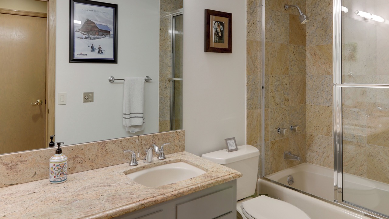 Photo of Bathroom in Eagle-Vail